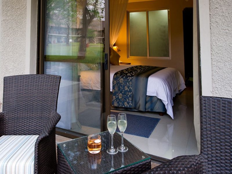 AZambezi-River-Lodge-7-800x600